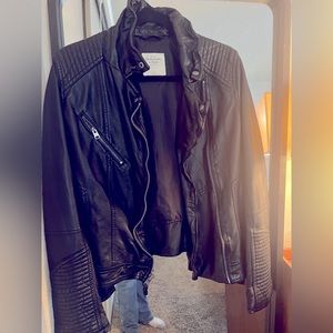 Leather jacket. Excellent condition.